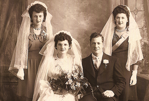 Mariage de Josaphat Beloin et de Lucienne Lévesque à Saint-Henri le 27 avril 1946